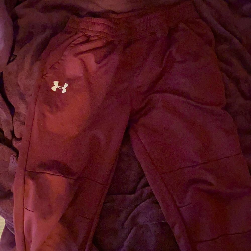 Burgundy under armour joggers